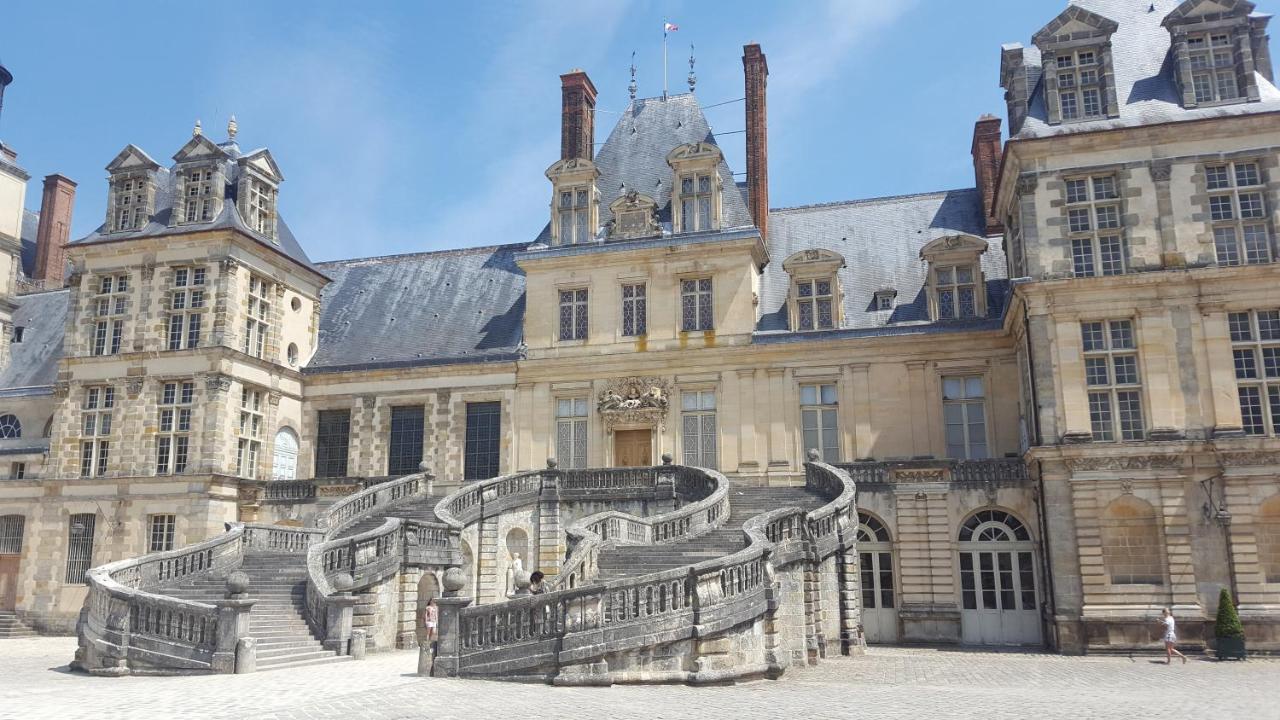 Chambres d'hôtes Apakabar Homestay - parking privé, Netflix, ambiance balinaise, borne de recharge La Rochette  Exterior foto